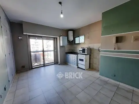 AV. INDEPENDENCIA AL 900 - CONTRAFRENTE IMPECABLE V/ABIERTA PERPETUA TODO SOL TODO EXTERNO