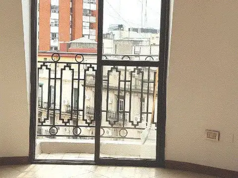 Oficina en Venta al Noreste
