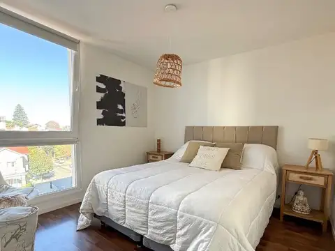 Aristobulo Del Valle 2800