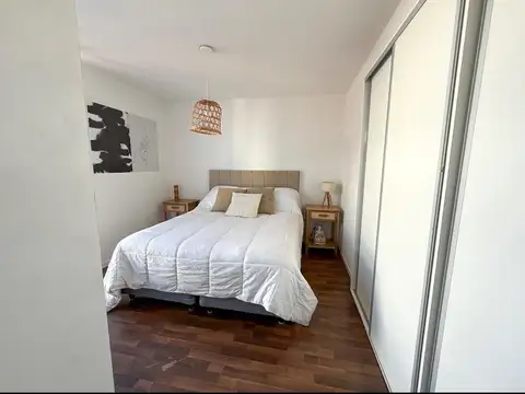 Departamento en Venta en Playa Chica, USD 240.000