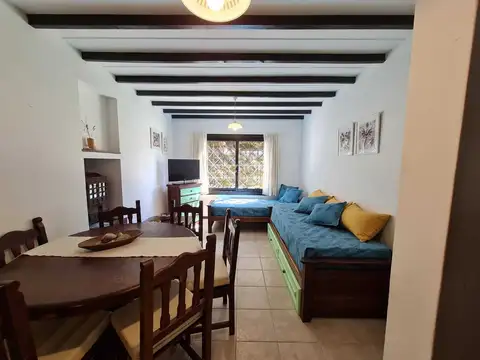 VENTA EN BLOCK DE 2 DUPLEX, EXCELENTES. BARRIO NORTE