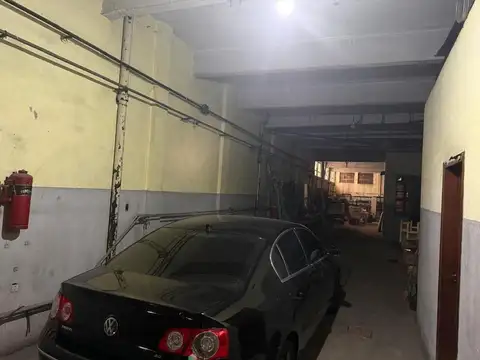 Galpon en Alquiler en Villa Dominico, $ 1.100.000