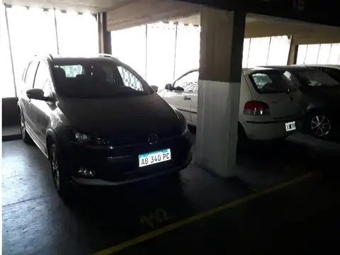 3 COCHERAS FIJAS CUBIERTAS (en block)