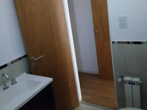 Departamento 4 ambientes con 2 baños