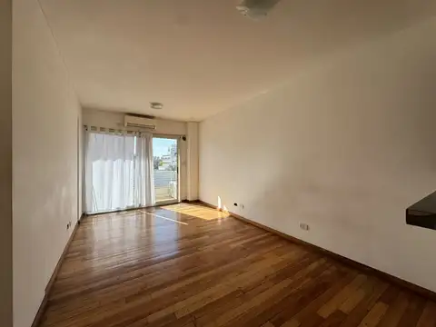 Avenida Nazca 3000, Piso 4