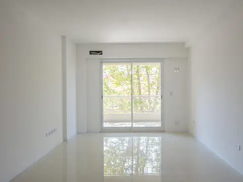 Departamento en Venta en Barrio Parque San Martín, USD 118.000