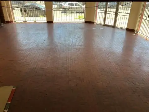 Local - Venta - Argentina, Bella Vista - Av. Senador Moron 745