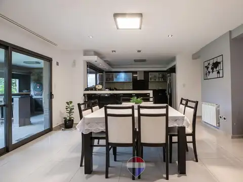 VENTA CASA 3 DORM CON PILETA SIETE SOLES CORDOBA