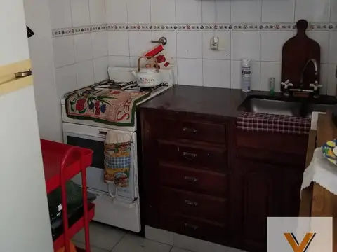 Depto Tipo Casa 2 ambientes con 1 baño
