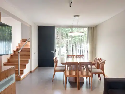 Departamento en Alquiler con 1 cocheras