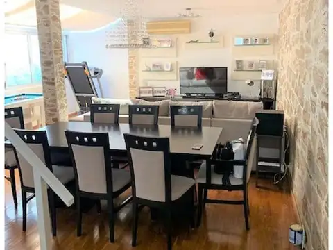 Depto Tipo Casa en Venta de 4 ambientes