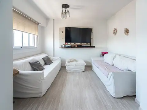 Departamento en Venta en Flores, USD 159.999