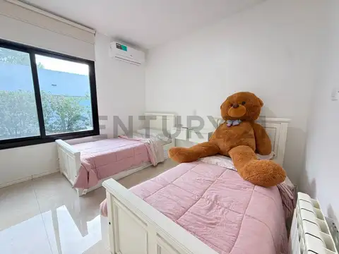 Casa en venta en Club de Campo Miralagos – Ruta 2, La Plata | 3 dormitorios y pileta