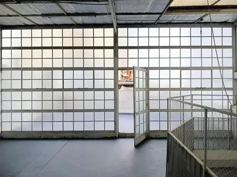 Oficina Monoambiente con 5 baños
