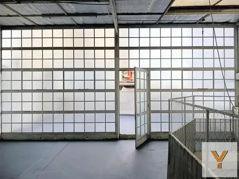 Oficina Monoambiente con 5 baños