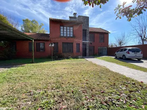 ESPECTACULAR CASA EN MAXIMO PAZ - CAÑUELAS