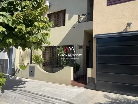 CASA EN VENTA EN VILLA RAFFO