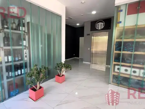 Oficina en Alquiler en Neuquen, $ 700.000