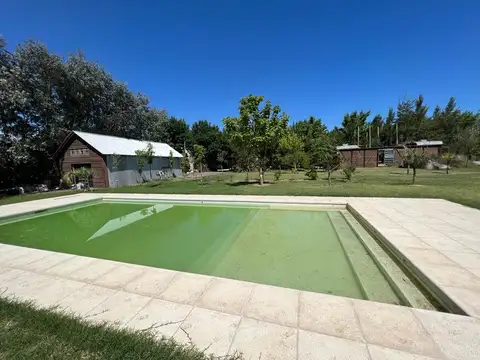 Lote con Pileta - Forestación - Barrio del Carmen - Lobos