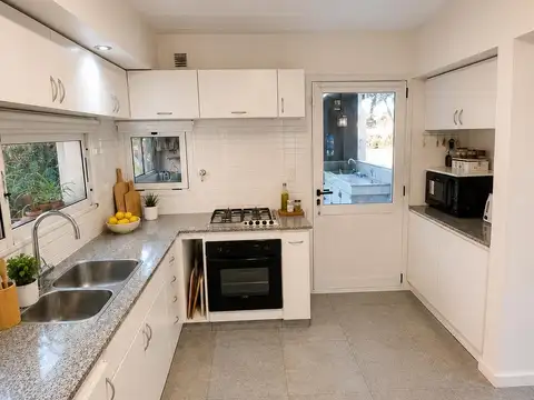 Oportunidad Casa en El Náutico Escobar CC
