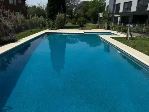 Casa en Alquiler de 3 dormitorios