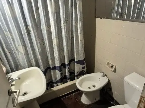 Depto Tipo Casa 3 ambientes con 1 baño