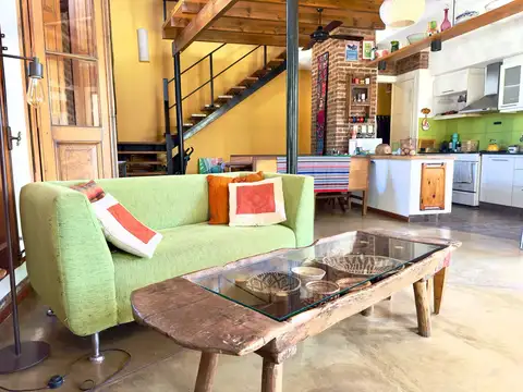 Casa en Venta con 1 cochera