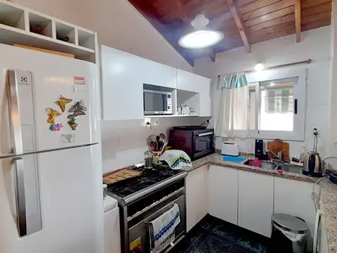 Departamento 4 ambientes con 2 baños