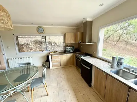 Casa en Venta en La Lucinda II, USD 350.000