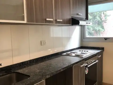 Departamento en Alquiler en Lomas de Zamora, $ 700.000