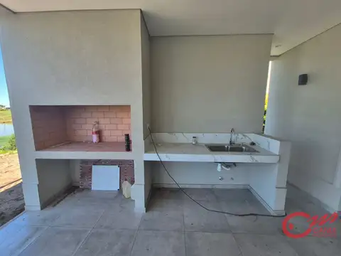 Casa en Venta en El Canton, USD 420.000