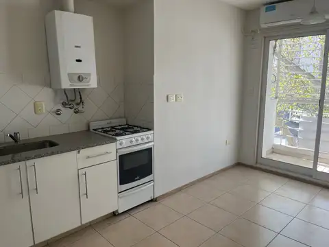 Departamento en Alquiler en Nuestra Señora De Lourdes, $ 450.000
