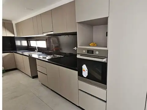 Departamento 4 ambientes con 2 baños