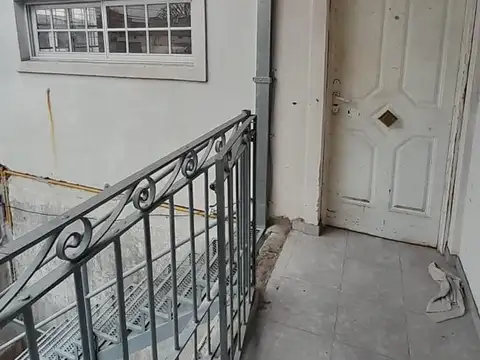 Depto Tipo Casa en Alquiler de 2 ambientes
