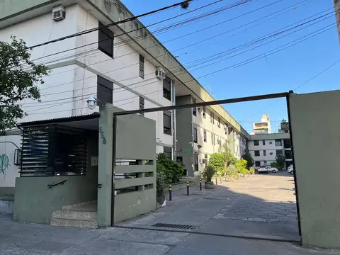 VENTA DPTO 2 DORM COCHERA Y TERRAZA B° SUR