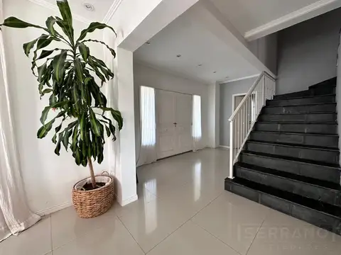 Casa en Alquiler Temporal en Estancias Del Pilar, USD 3.000