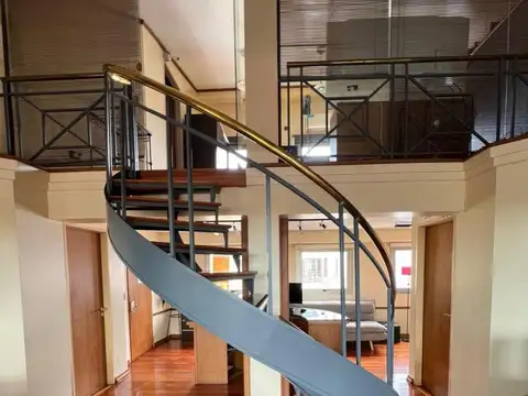 Venta Dúplex 3 Ambientes con 2 cocheras y Balcón Terraza