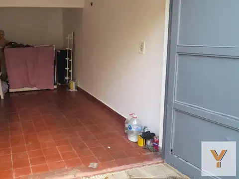 Cochera en venta - 15Mts2 - Ciudad Jardín del Palomar