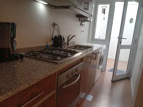 Nunez 1800, Piso PB