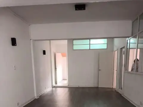 Depto Tipo Casa en Alquiler 45 años