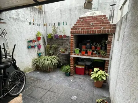 Casa en Venta en Villa Luzuriaga, USD 110.000