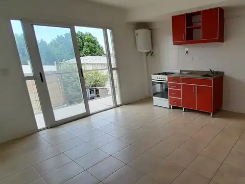 Monoambiente con balcon