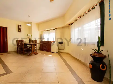 Venta Casa 3 dormitorios en Zona Norte, Rosario | Olive 1900