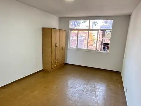 Departamento en Alquiler en Mendoza, $ 220.000