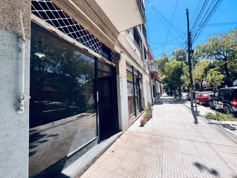 Local en Venta 50 años