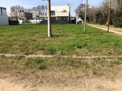 Lote en VENTA Barrio Don Guido, Hernández