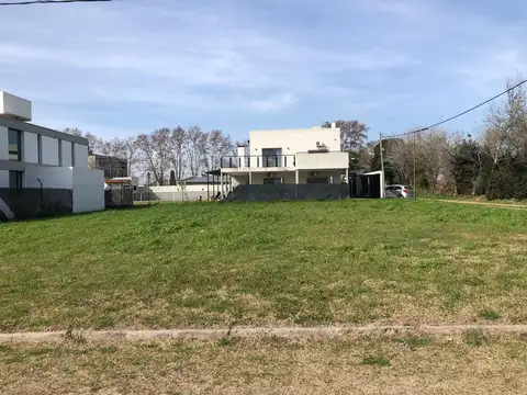 Lote en VENTA Barrio Don Guido, Hernández