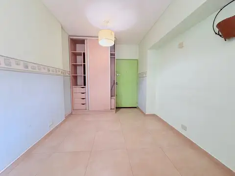 Superí 3500, Piso 2°