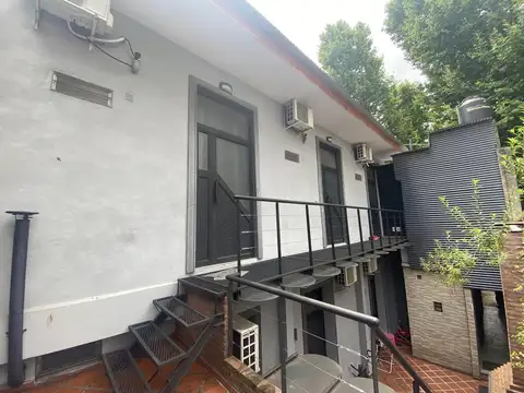 Casa 7 ambientes con 6 baños