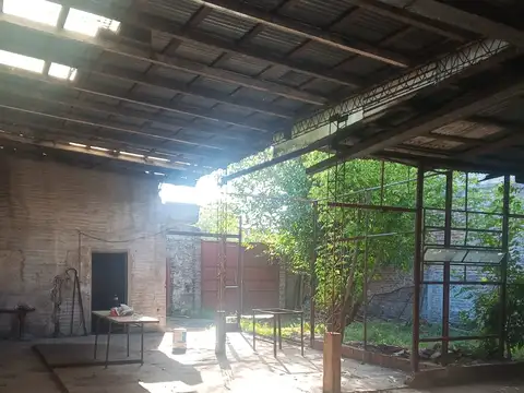 Local en Alquiler en El Palomar, $ 1.650.000